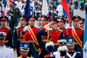 Contingente ruso en desfile de México